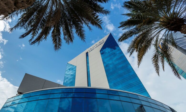 Dubai Chambers partners with etisalat to improve SME competitiveness