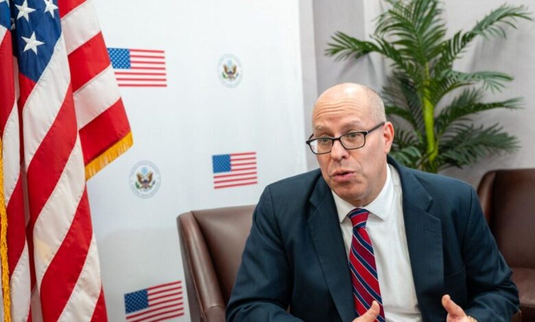 Ron Packowitz, consular coordinator of the country