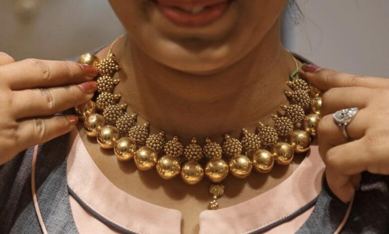 Dubai: Gold prices rise slightly in early trading - News
