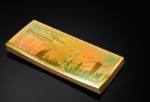 Watch: A 24-carat gold bill with Dubai monuments - News